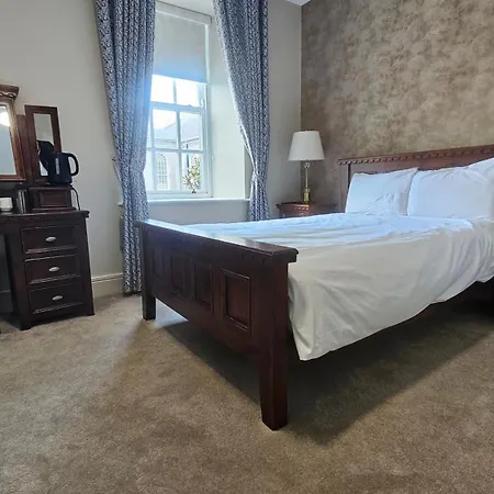 Jacksons Restaurant And 3*