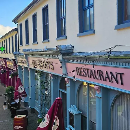 Jacksons Restaurant And Vendégház 3*