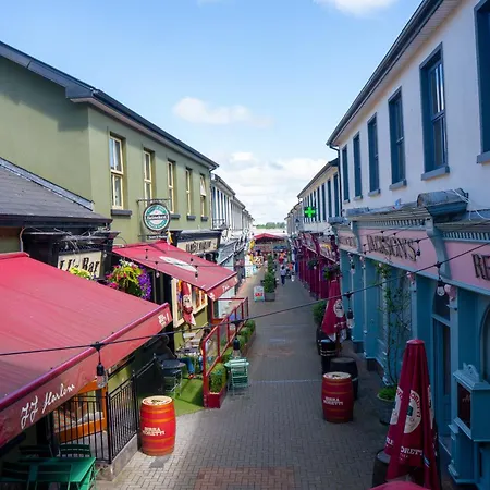 Vendégház Jacksons Restaurant And 3*