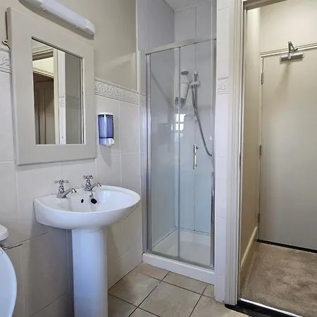 Jacksons Restaurant And