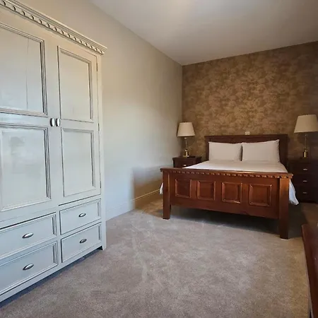 Jacksons Restaurant And 3* Roscommon