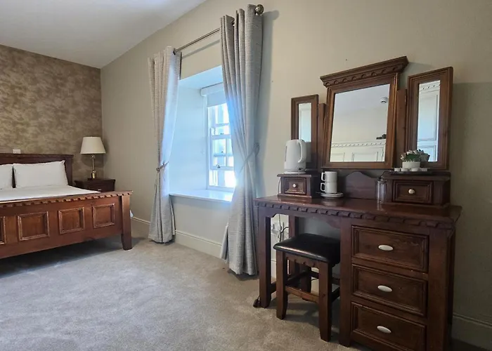 Jacksons Restaurant And Konukevi