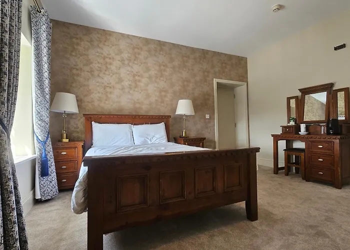 Jacksons Restaurant And 3*