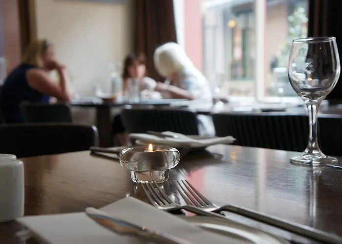 Jacksons Restaurant And